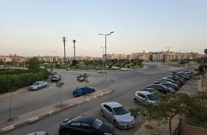 Apartment - 3 Bedrooms - 2 Bathrooms for sale in 1st Neighborhood - 7th Area - Shorouk City - Cairo