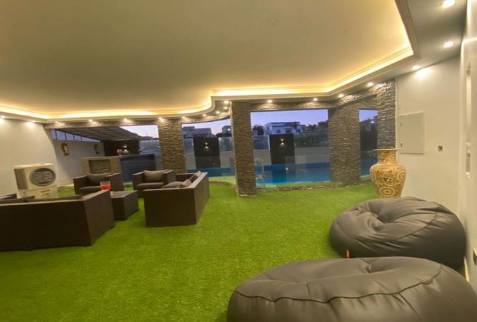 8449019 - Property Image 2