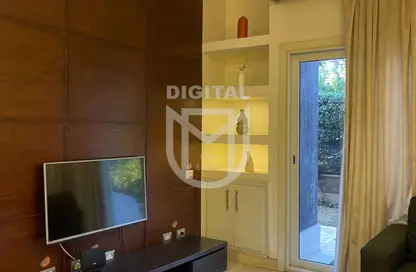 شقة - 1 حمام للايجار في ذا فيلدج - المستثمرين الجنوبية - مدينة القاهرة الجديدة - القاهرة