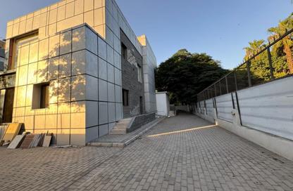 Office Space - Studio - 6 Bathrooms for rent in Sarayat Al Maadi - Hay El Maadi - Cairo
