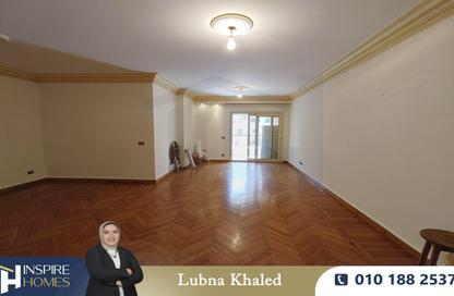 Apartment - 3 Bedrooms - 3 Bathrooms for rent in Tharwat - Hay Sharq - Alexandria