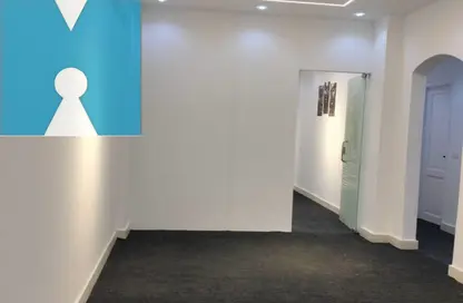 Office Space - Studio - 2 Bathrooms for rent in 10th District - Sheikh Zayed City - Giza