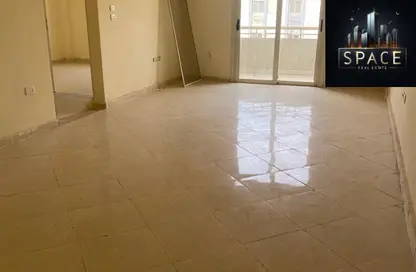 Apartment - 3 Bedrooms - 1 Bathroom for rent in Gardenia City Compound Nasr City - Zahraa Madinat Nasr - Nasr City - Cairo