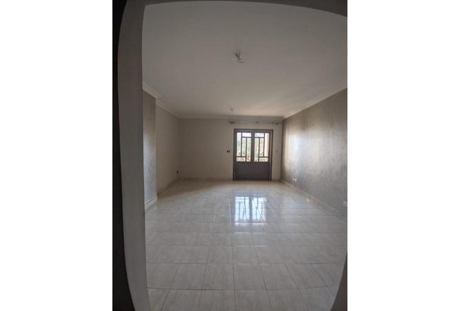8298636 - Property Image 3