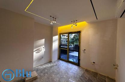 Apartment - 2 Bedrooms - 2 Bathrooms for sale in El Patio Oro - 5th Settlement Compounds - The 5th Settlement - New Cairo City - Cairo