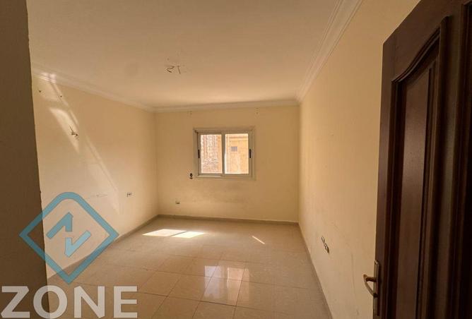 8219405 - Property Image 3