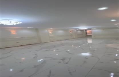 Office Space - Studio - 3 Bathrooms for rent in Giza Square - Giza District - Ganoub El Giza - Giza