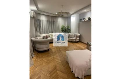 Apartment - 2 Bedrooms - 2 Bathrooms for sale in Degla - Hay El Maadi - Cairo