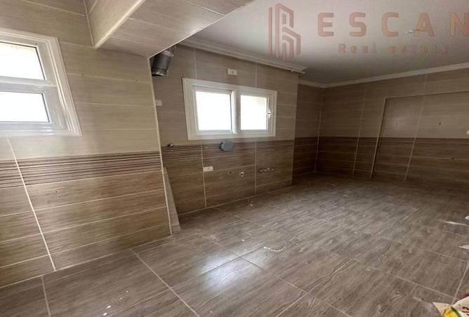 8440044 - Property Image 2