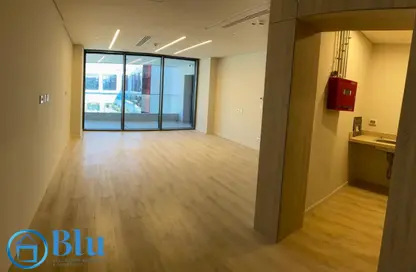 مساحات مكتبية - استوديو - 1 حمام للبيع في مول ذا فينيو - شارع التسعين الجنوبي - التجمع الخامس - مدينة القاهرة الجديدة - القاهرة