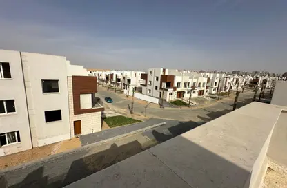 Townhouse - 4 Bedrooms - 4 Bathrooms for sale in Azzar 2 - 5th Settlement Compounds - The 5th Settlement - New Cairo City - Cairo