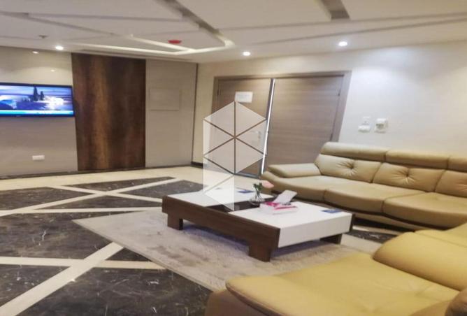 8178826 - Property Image 2