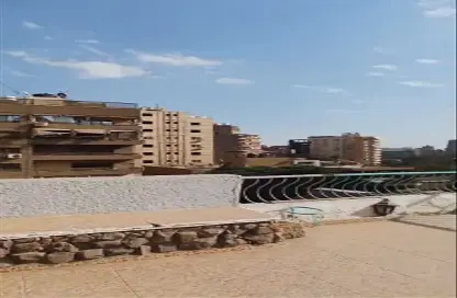 شقة - 4 غرف نوم - 3 حمامات للبيع في شارع الفواكه - الدقي - الجيزة