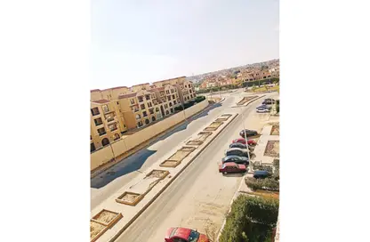 شقة - 3 غرف نوم - 3 حمامات للبيع في معادى فيو - كمبوندات الشروق - مدينة الشروق - القاهرة