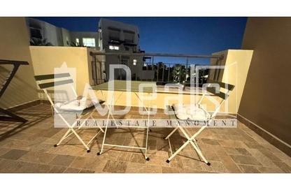 Apartment - 2 Bedrooms - 2 Bathrooms for rent in Uptown Cairo Road - Al Abageyah - El Khalifa - Cairo