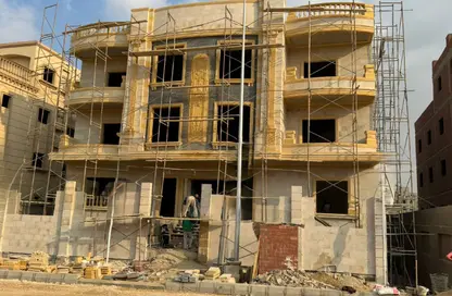 Apartment - 3 Bedrooms - 3 Bathrooms for sale in El Koronfel - The 5th Settlement - New Cairo City - Cairo