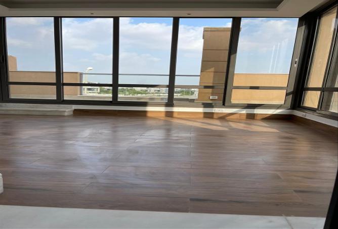 8275200 - Property Image 3