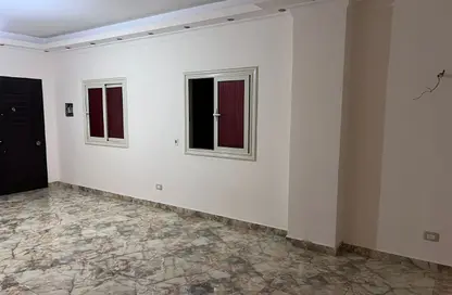 شقة - 3 غرف نوم - 2 حمامات للبيع في شارع الجزيرة - المستثمرين الجنوبية - مدينة القاهرة الجديدة - القاهرة