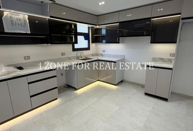 8013907 - Property Image 3
