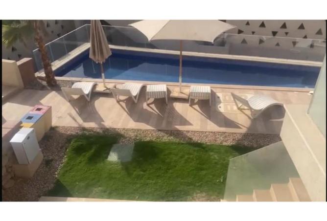 8282618 - Property Image 2