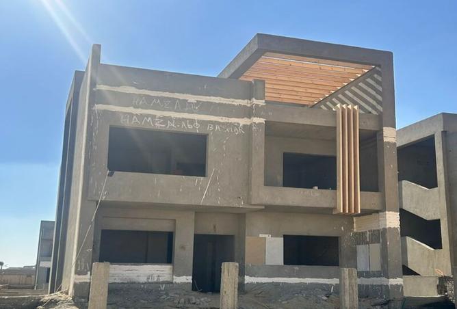 8316618 - Property Image 3