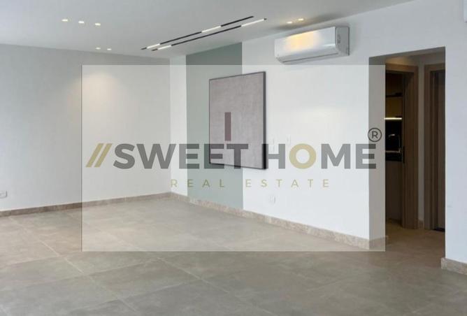 8188922 - Property Image 2