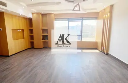 Office Space - Studio - 2 Bathrooms for rent in Bank Center Street - South Teseen St. - The 5th Settlement - New Cairo City - Cairo