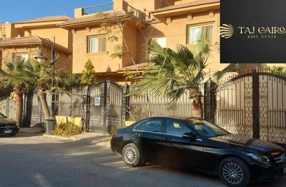 فيلا - 7 غرف نوم - 5 حمامات للبيع في مون فالي - المستثمرين الجنوبية - مدينة القاهرة الجديدة - القاهرة