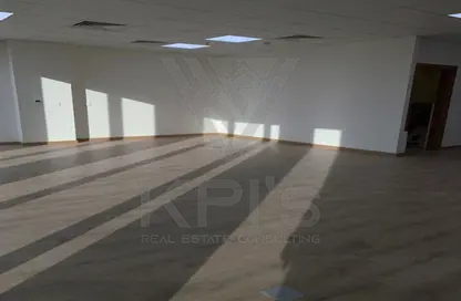 Clinic - Studio - 1 Bathroom for rent in North Teseen St. - The 5th Settlement - New Cairo City - Cairo