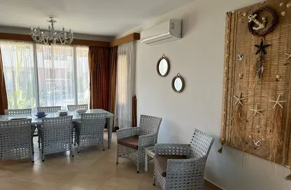 منزل مزدوج - 4 غرف نوم - 4 حمامات للبيع في مراسي - سيدي عبد الرحمن - الساحل الشمالي