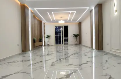 Apartment - 3 Bedrooms - 2 Bathrooms for sale in Gate 3 - Menkaure - Hadayek El Ahram - Giza