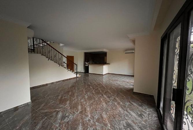 8201762 - Property Image 3