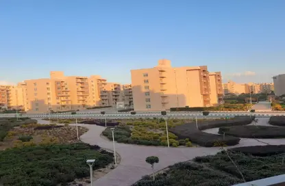 شقة - 3 غرف نوم - 2 حمامات للبيع في مدينة وصال - كمبوندات الشروق - مدينة الشروق - القاهرة