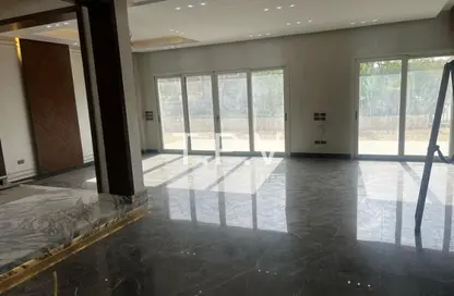 Villa - 5 Bedrooms - 6 Bathrooms for rent in Cairo Festival City - North Investors Area - New Cairo City - Cairo