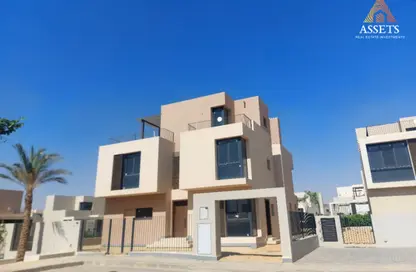 Villa - 4 Bedrooms - 4 Bathrooms for sale in Sodic East - 6th District - New Heliopolis - Cairo