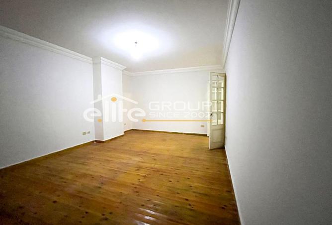 8485054 - Property Image 3