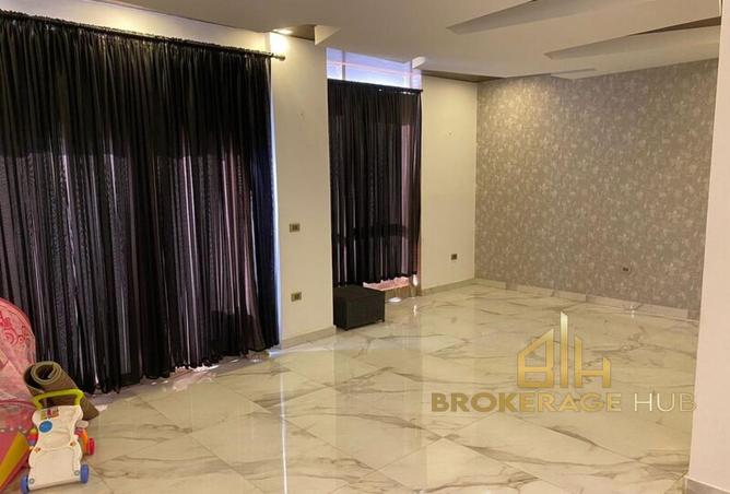 8010814 - Property Image 3