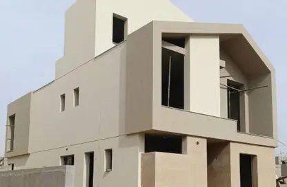 Villa - 5 Bedrooms - 4 Bathrooms for sale in Karmell - New Zayed City - Sheikh Zayed City - Giza