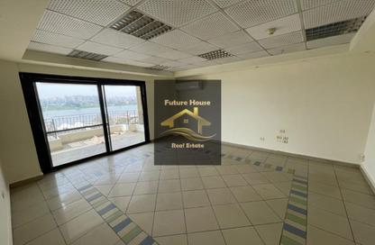 Full Floor - Studio - 5 Bathrooms for rent in Cornish El Nile St. - Maadi - Hay El Maadi - Cairo