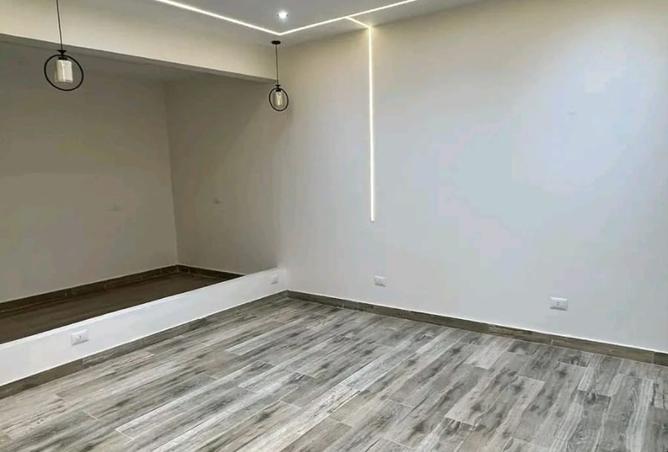 8423861 - Property Image 3