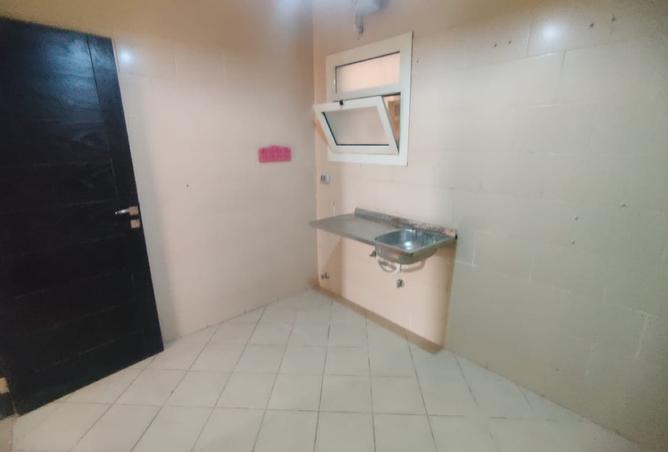 8232128 - Property Image 2