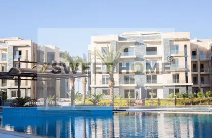 Apartment - 2 Bedrooms - 2 Bathrooms for sale in Galleria Residences - South Investors Area - New Cairo City - Cairo