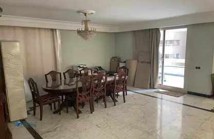 Apartment - 3 Bedrooms - 2 Bathrooms for rent in Zahraa Madinet Nasr School St. - 10th District - Nasr City - Cairo