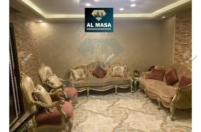 شقة - 3 غرف نوم - 2 حمامات للبيع في ارض الجولف - مصر الجديدة - القاهرة