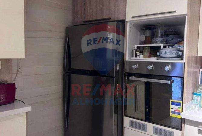 8280042 - Property Image 3