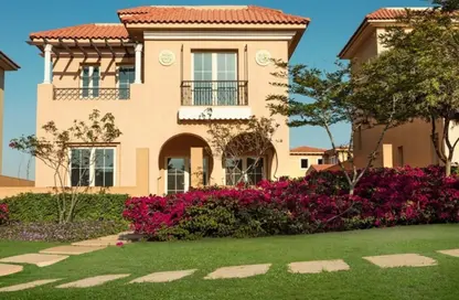 Villa - 5 Bedrooms - 6 Bathrooms for sale in Garden Residence - Hyde Park - New Cairo City - Cairo