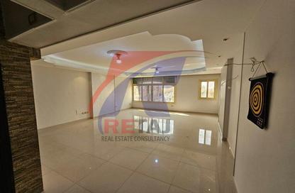 Apartment - 3 Bedrooms - 2 Bathrooms for rent in Street 3 - Al Waha City - 10th District - Nasr City - Cairo