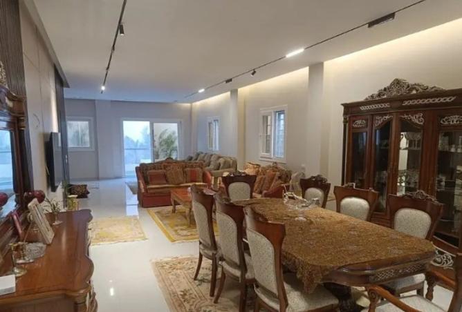 8373648 - Property Image 2