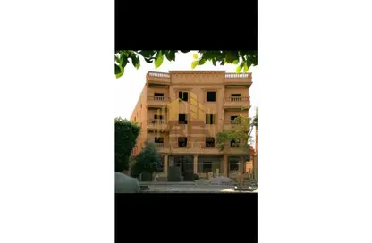 Apartment - 3 Bedrooms - 3 Bathrooms for sale in Al Founoun St. - 9th District - Obour City - Qalyubia