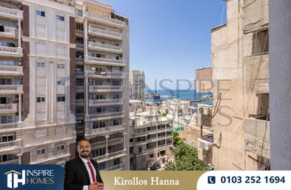 Apartment - 3 Bedrooms - 2 Bathrooms for sale in Zezenia - Hay Sharq - Alexandria